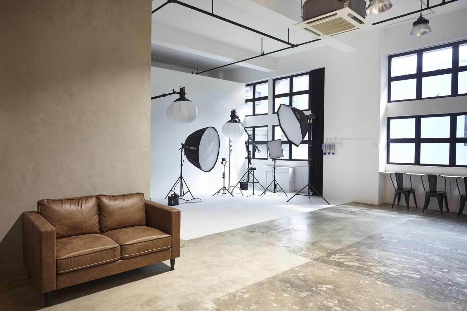 Studio Rental House