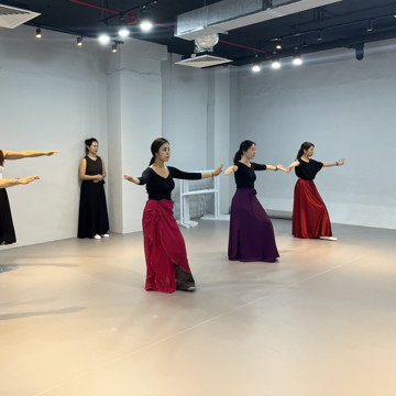 Sprung floor dance studio at orchard | GetSpaces | Flexible Rentals